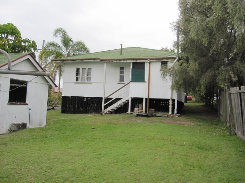 35 Mountain Street, Mount Gravatt QLD 4122