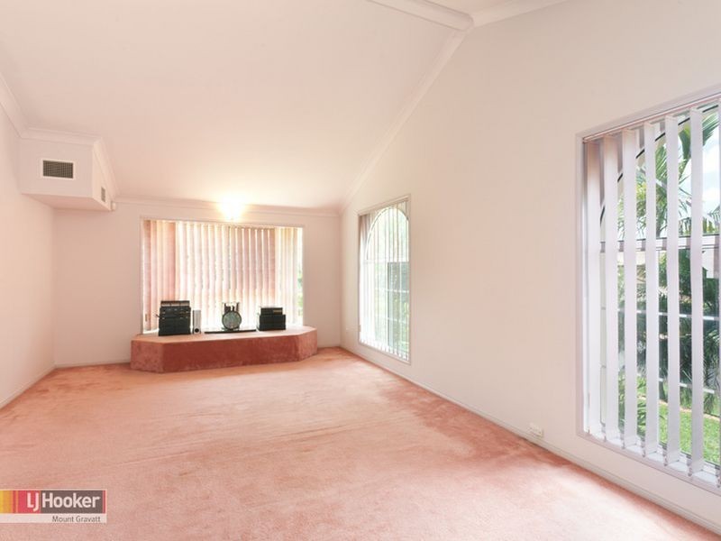 2 Teague Court, Wishart QLD 4122