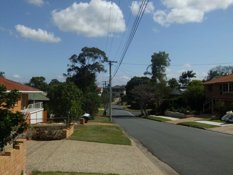 8 Garie Street, Wishart QLD 4122