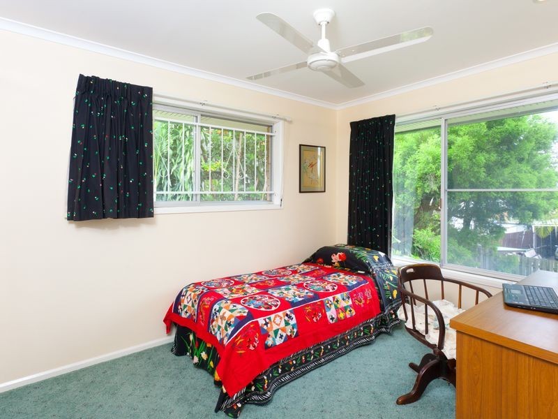 21 Le Grand St, Macgregor QLD 4109