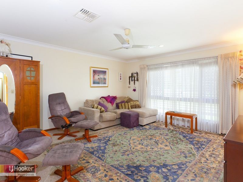 3 Hewton Court, Wishart QLD 4122