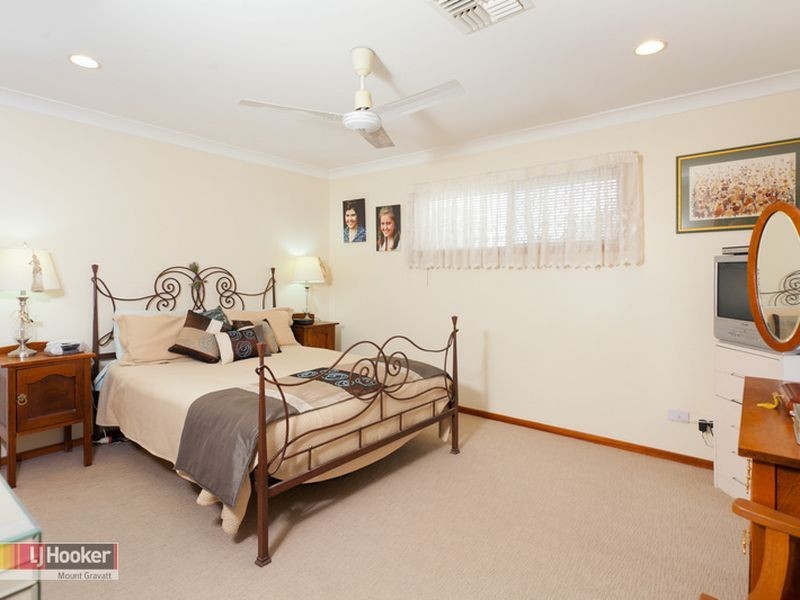 3 Hewton Court, Wishart QLD 4122