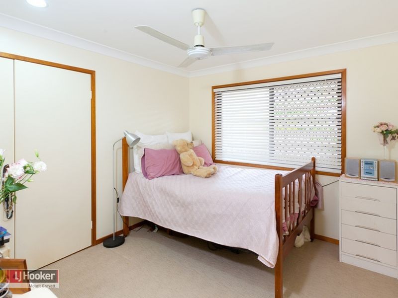 3 Hewton Court, Wishart QLD 4122