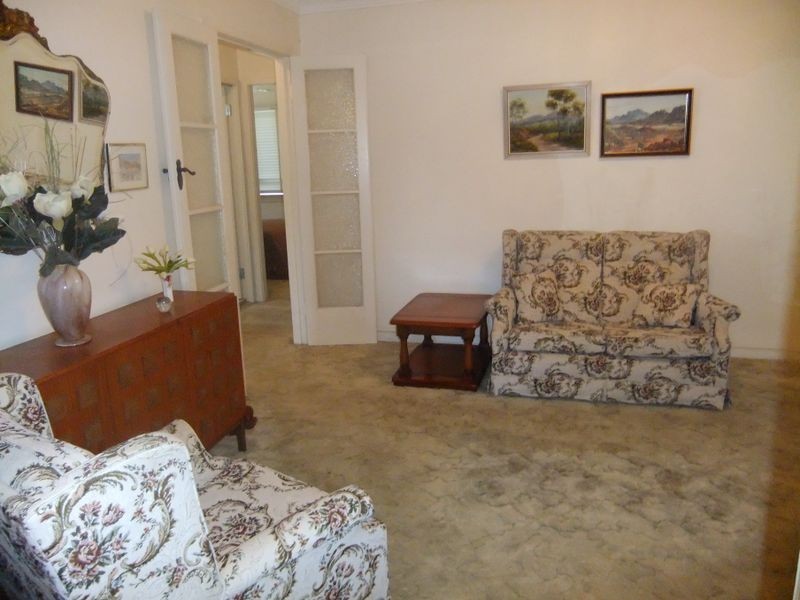 87 Wishart Rd, Upper Mount Gravatt QLD 4122