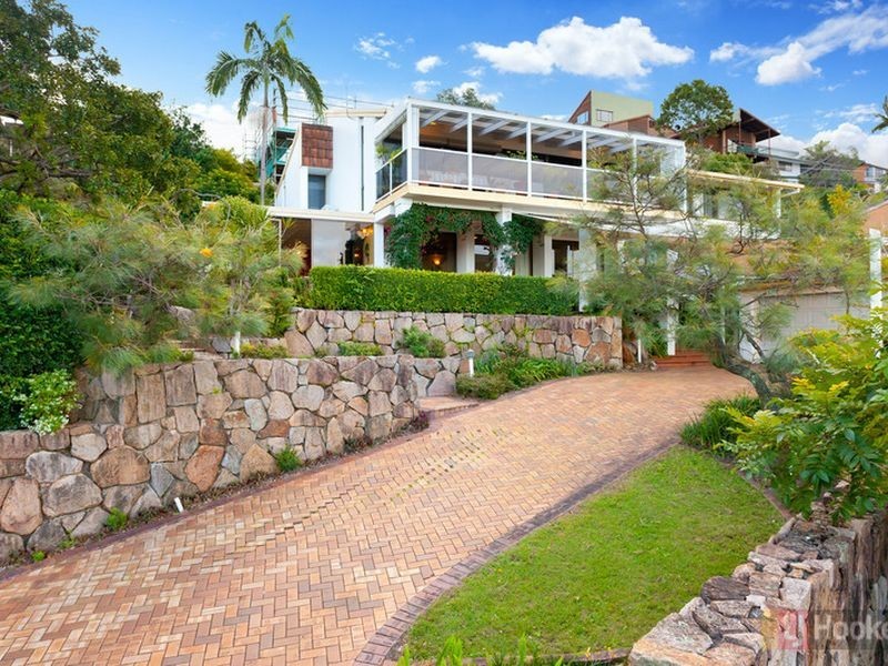 9-11 Treacher St, Upper Mount Gravatt QLD 4122