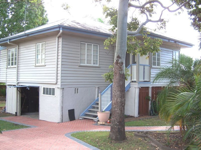 117 Birdwood Road, Holland Park West QLD 4121
