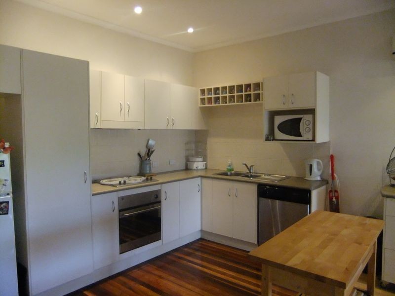 117 Birdwood Road, Holland Park West QLD 4121