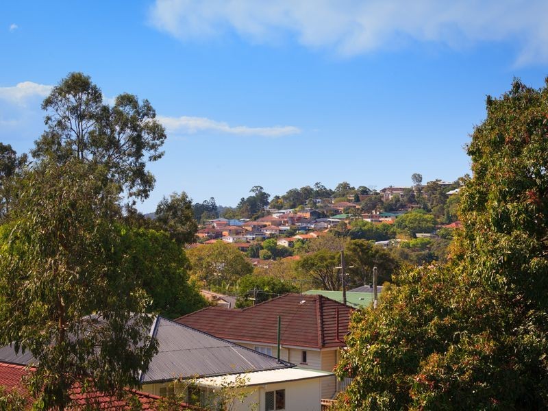 57 Mountain Street, Mount Gravatt QLD 4122