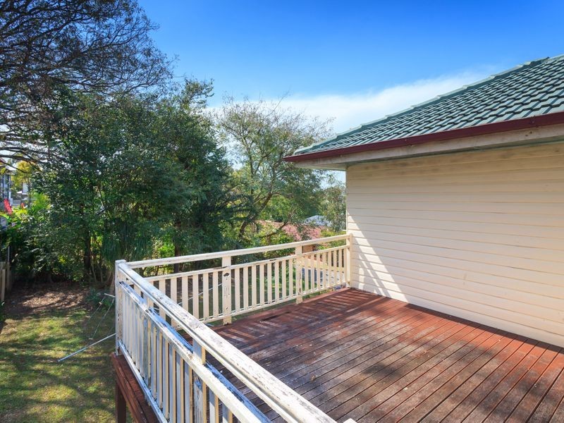 57 Mountain Street, Mount Gravatt QLD 4122