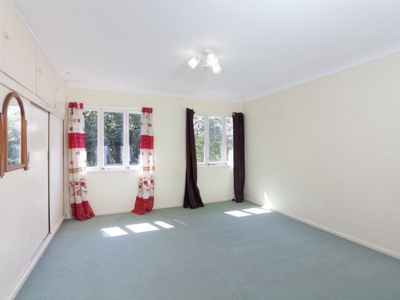 57 Mountain Street, Mount Gravatt QLD 4122