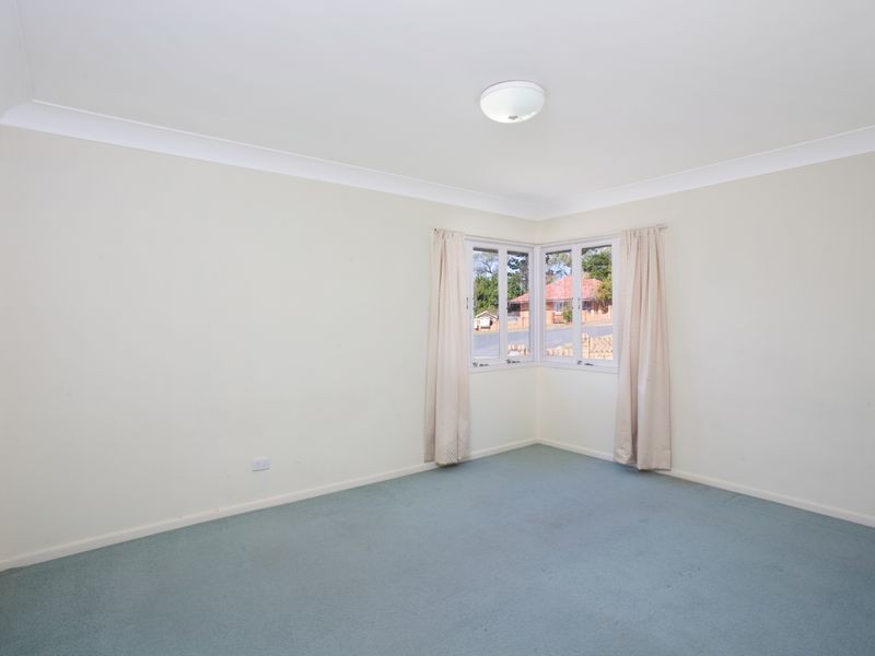 57 Mountain Street, Mount Gravatt QLD 4122