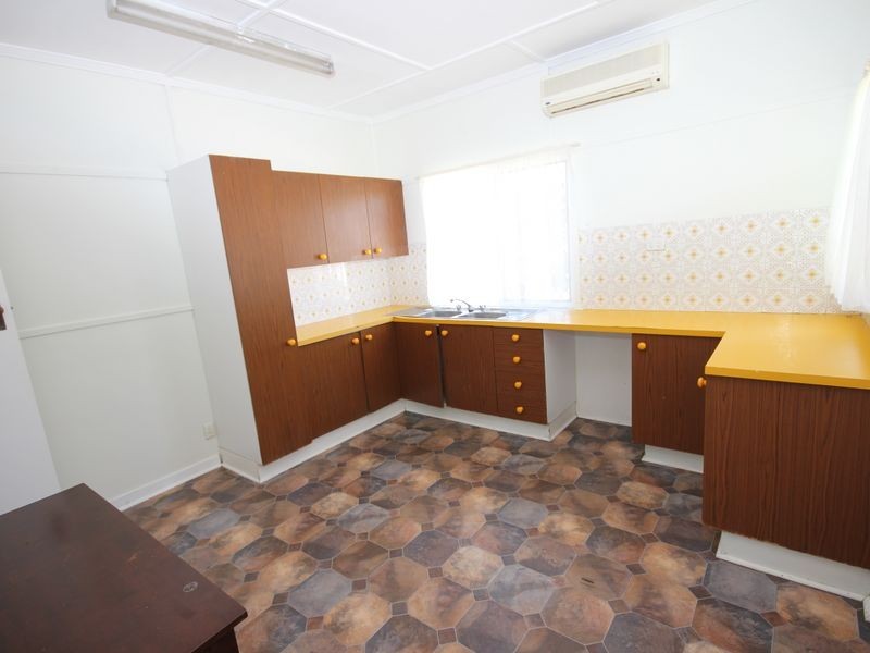 169 Broadwater Road, Mount Gravatt East QLD 4122