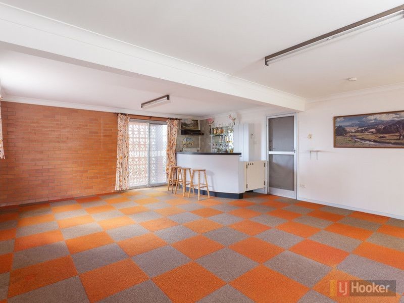 17 Genoa Street, Macgregor QLD 4109