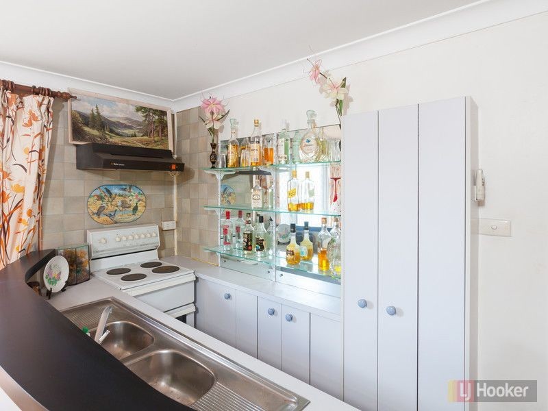 17 Genoa Street, Macgregor QLD 4109