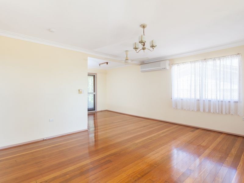 26 Amsterdam Street, Wishart QLD 4122