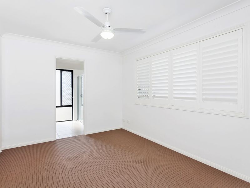 4 Hernandia Place, Mackenzie QLD 4156