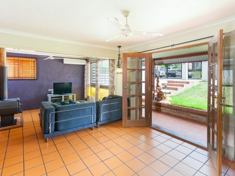 5 Strathairlie Square, Macgregor QLD 4109