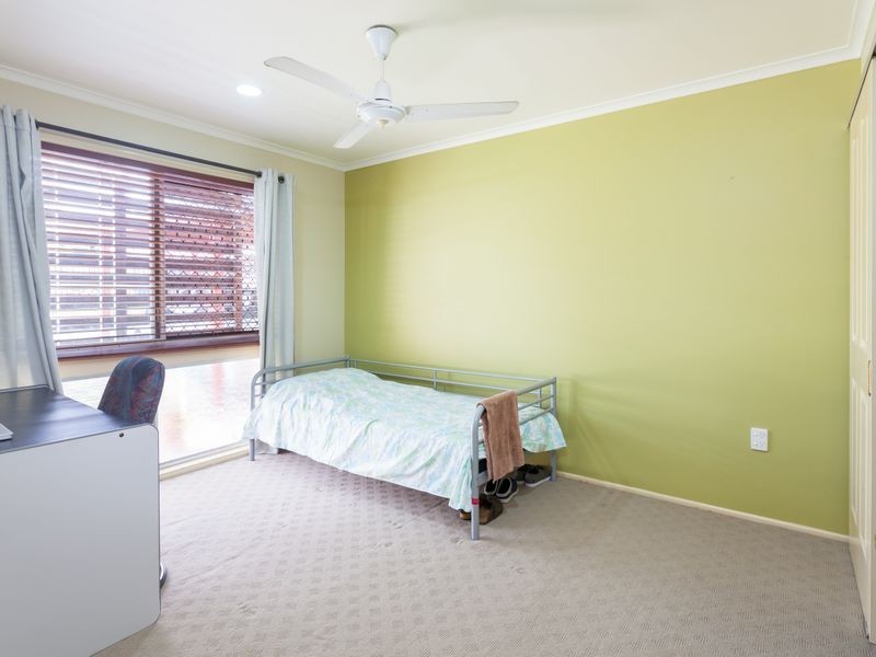 5 Strathairlie Square, Macgregor QLD 4109
