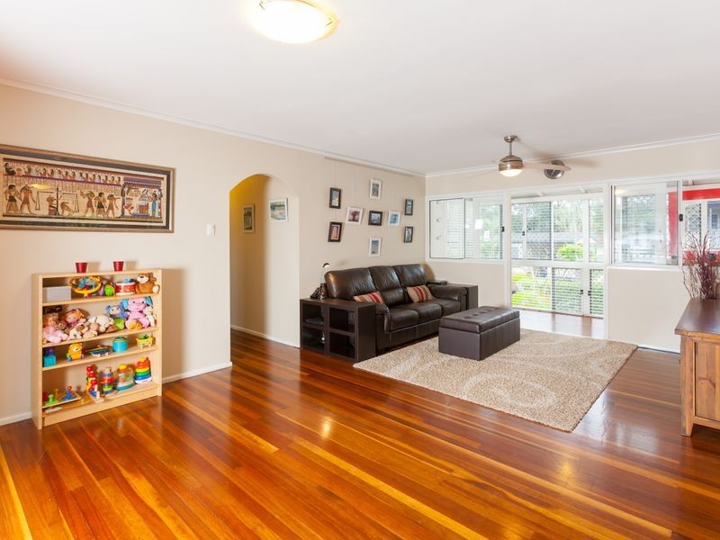 25 Suncroft Street, Mount Gravatt QLD 4122