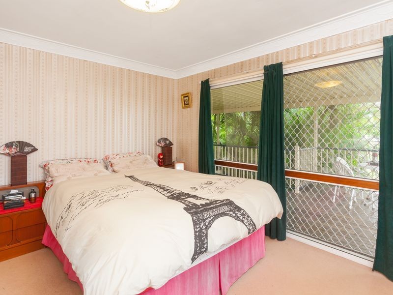 98 Gilliver Street, Mount Gravatt East QLD 4122