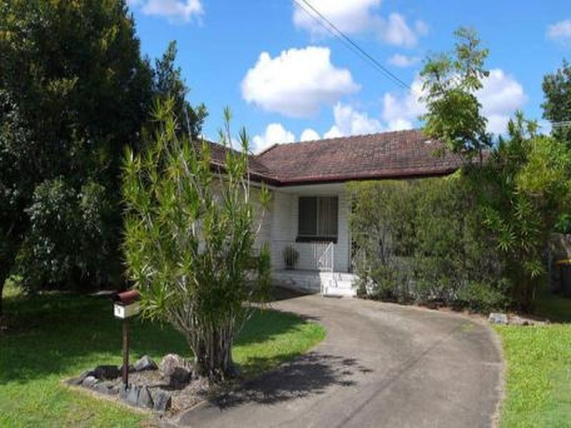 5 Moorgate Street, Macgregor QLD 4109