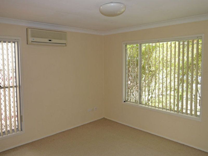 5 Moorgate Street, Macgregor QLD 4109