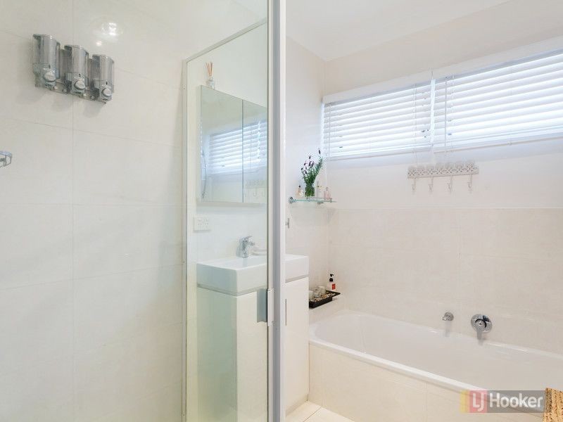 84 Lindwall Street, Upper Mount Gravatt QLD 4122