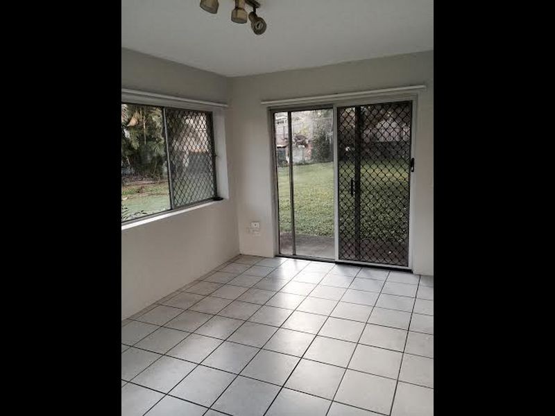 1/10 Greenmeadow Road, Mansfield QLD 4122