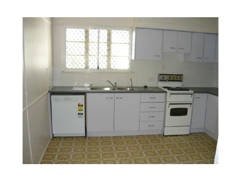 54 Blackwood Road, Salisbury QLD 4107