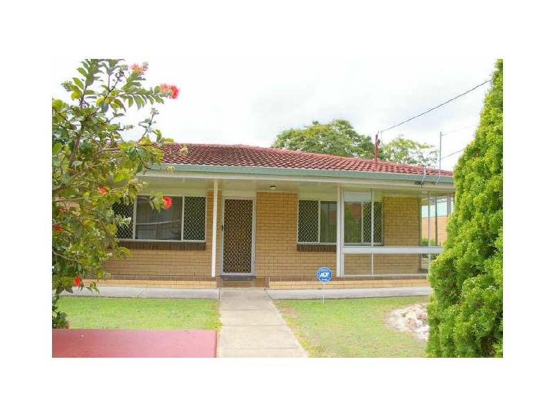 12 Endsleigh Street, Macgregor QLD 4109