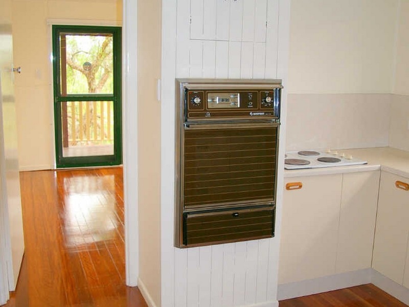 79 Hoff Street, Mount Gravatt East QLD 4122