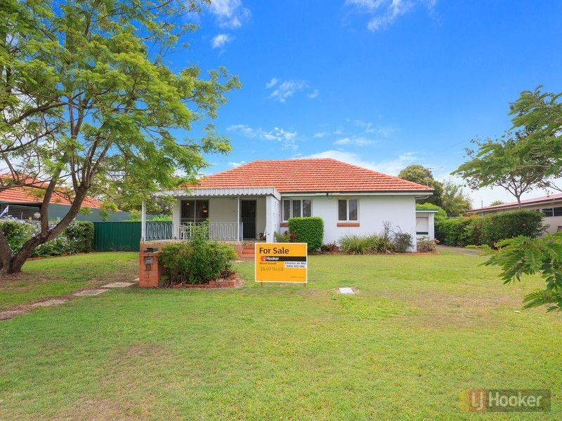 11 Queensway Street, Upper Mount Gravatt QLD 4122