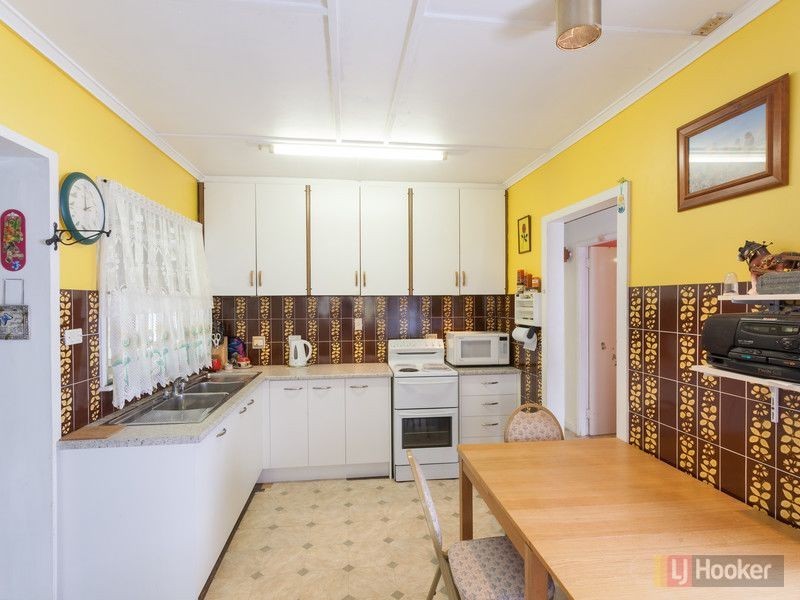 11 Queensway Street, Upper Mount Gravatt QLD 4122