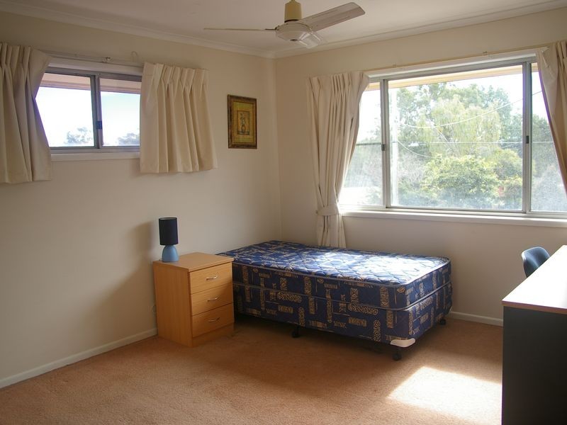Rooms 1-4/513 Broadwater Road, Mansfield QLD 4122