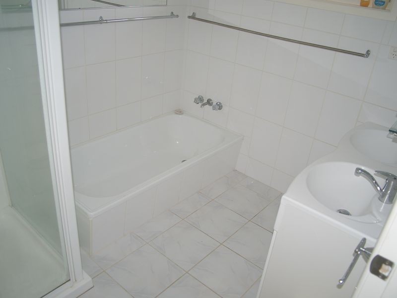 Rooms 1-4/513 Broadwater Road, Mansfield QLD 4122