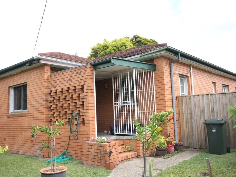 80 Broadwater Road, Mount Gravatt East QLD 4122