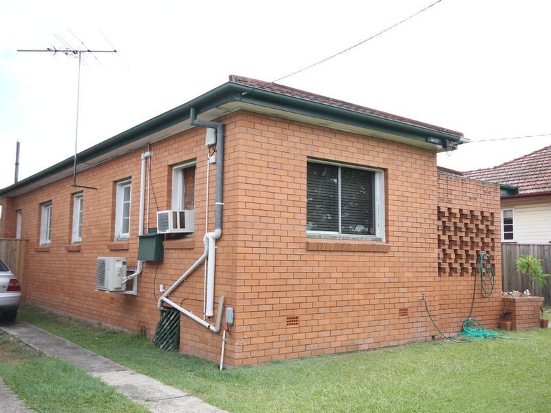 80 Broadwater Road, Mount Gravatt East QLD 4122