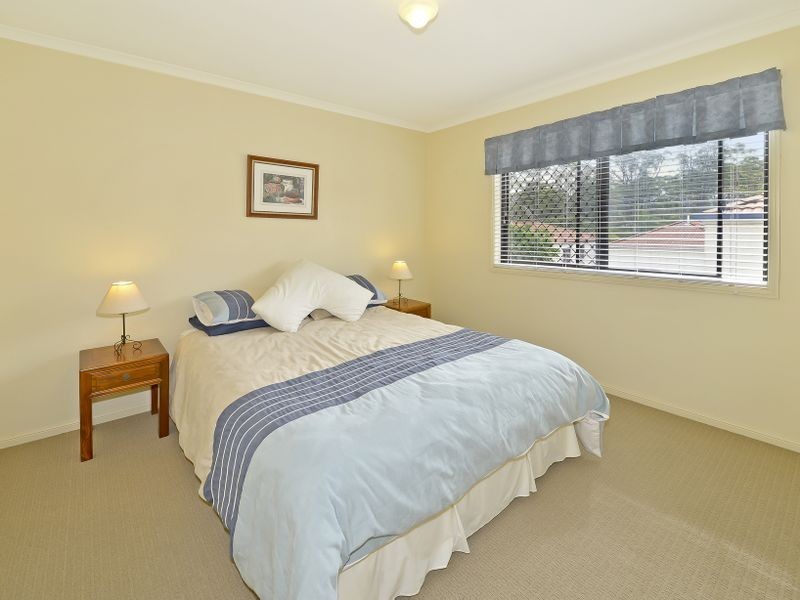 37 Coventry Circuit, Carindale QLD 4152