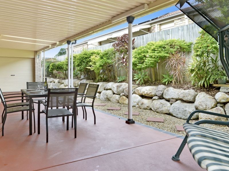 37 Coventry Circuit, Carindale QLD 4152