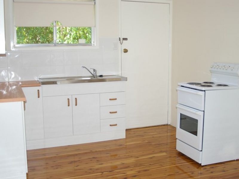 2/15 Bedser Street, Macgregor QLD 4109