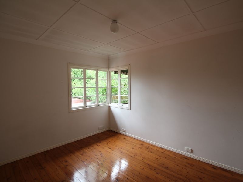 76 Pond Street, Mount Gravatt East QLD 4122