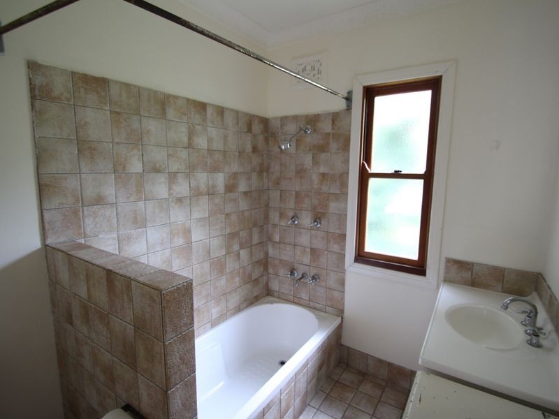 76 Pond Street, Mount Gravatt East QLD 4122