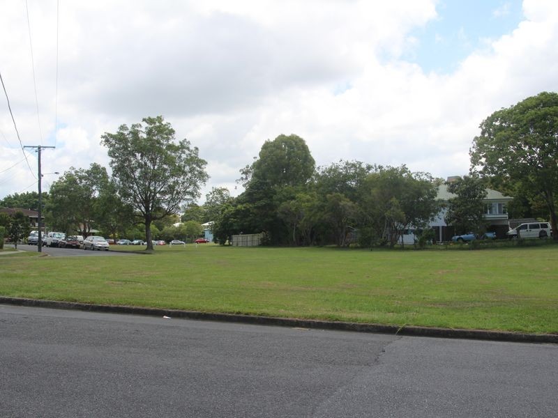 25 Davenport Street, Chermside QLD 4032