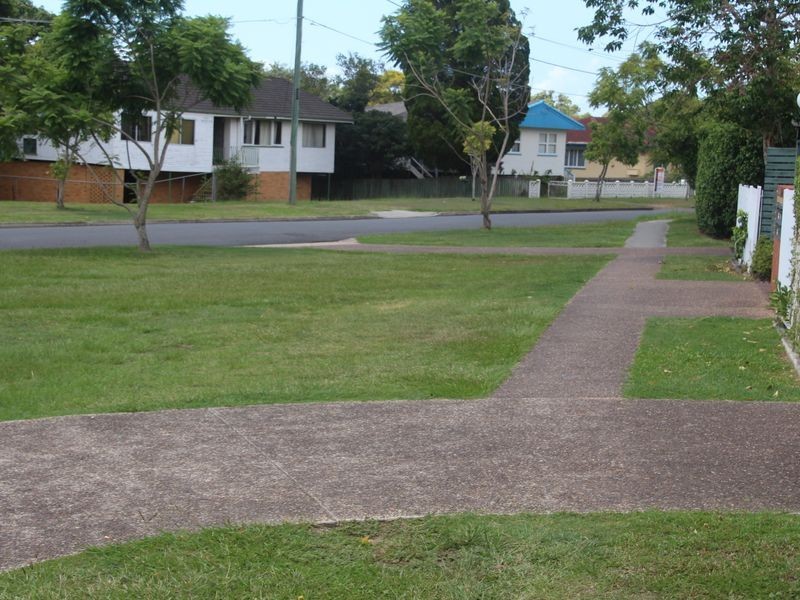 25 Davenport Street, Chermside QLD 4032