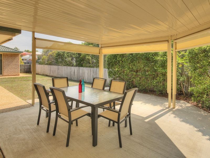 30 Kane Crescent, Mansfield QLD 4122