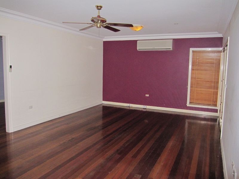 61 Hawkwood Street, Mount Gravatt East QLD 4122