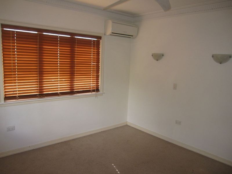 61 Hawkwood Street, Mount Gravatt East QLD 4122