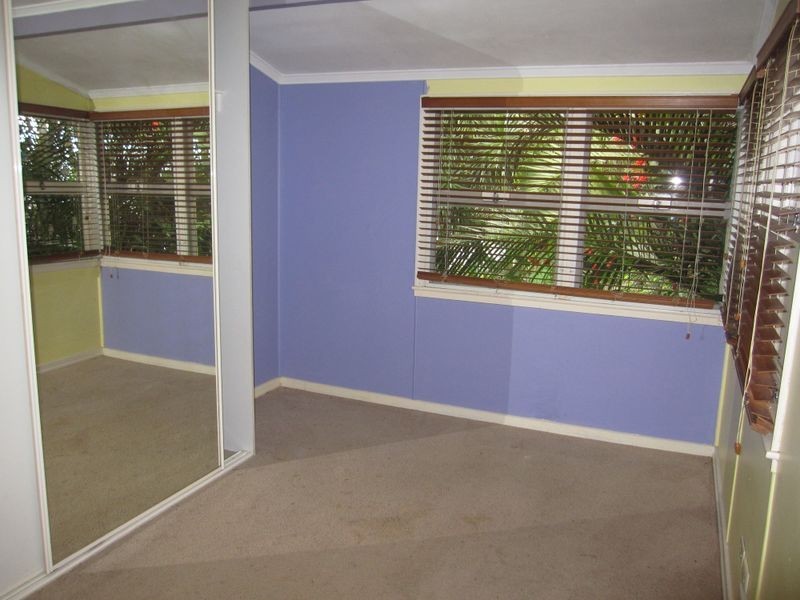 61 Hawkwood Street, Mount Gravatt East QLD 4122