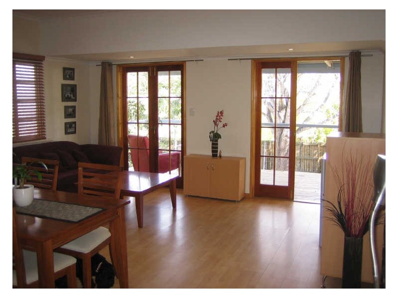 117 Birdwood Road, Holland Park West QLD 4121