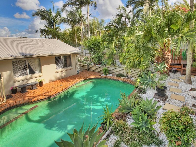 22 Eurydice Street, Robertson QLD 4109